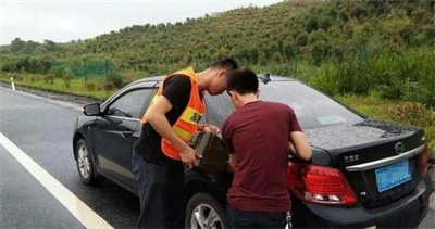 宝鸡永福道路救援